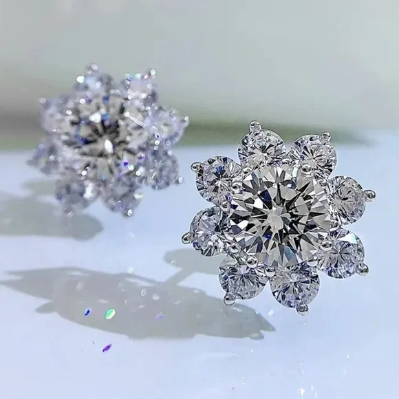 Certified 1ct t.w. Moissanite Sunflower Stud Earrings NEW - Picture 5 of 10